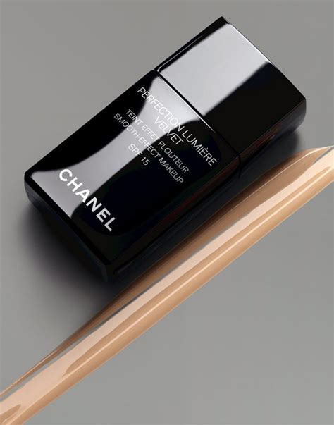 chanel perfect lumiere velvet foundation